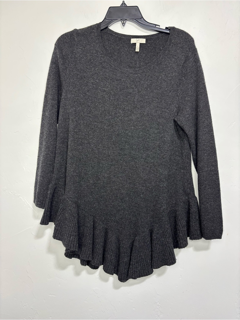 Joie Charcoal Gray/Black Wool Cashmere Sweater Women's Small Tambrel Ruffle